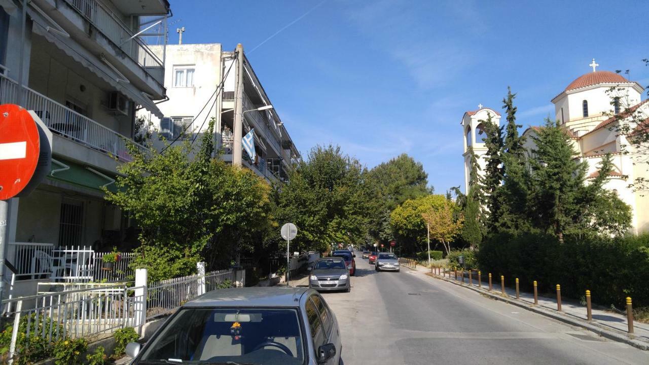 Hedonist Near The Sea Apartment Thessaloniki Exterior photo